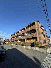 プラザハイツ二ツ屋A棟の外観画像