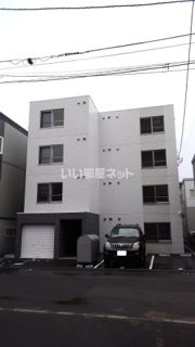 ヴレネージュ平岸WESTの外観画像