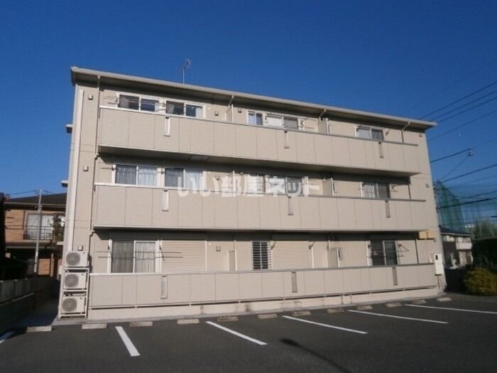 アーティストリーの外観画像