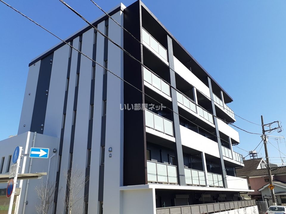 ファミーユの外観画像