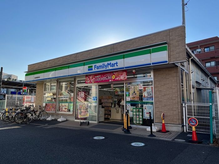 近くに施設あり