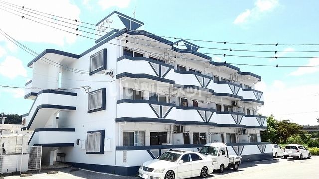 メイプルコートの外観画像