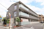 クラール獨協の外観