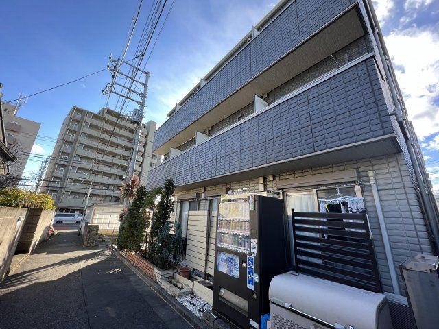 BLOOMの外観画像