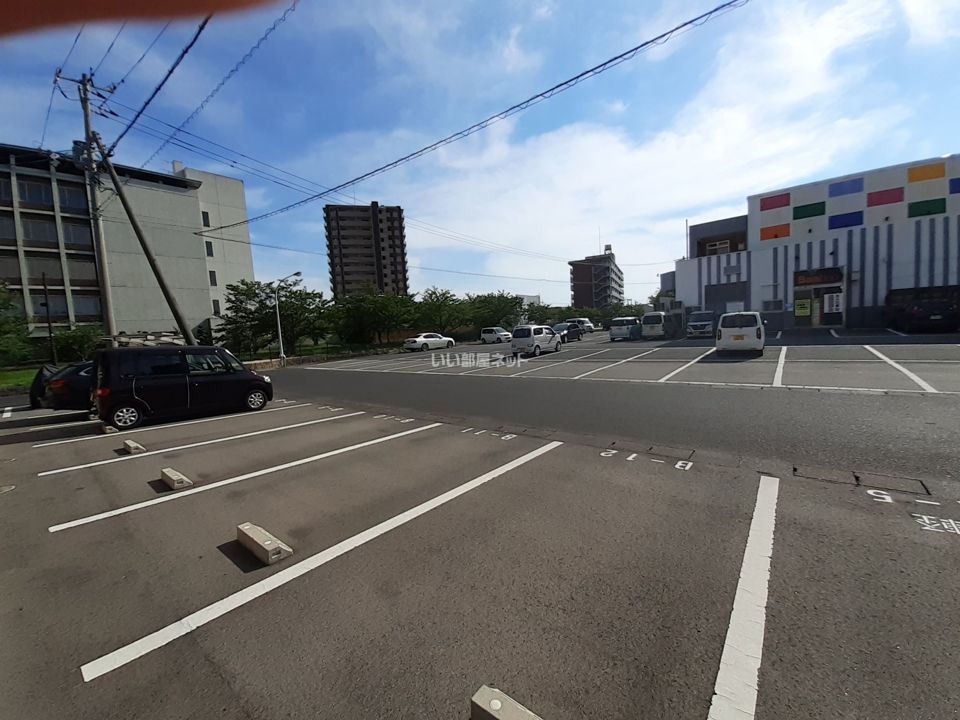 近くに施設あり