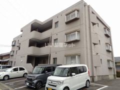 高鐘ハイツの外観画像