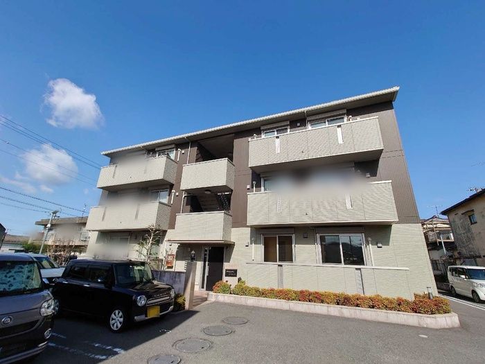 サウスメゾンムーランルージュの外観画像