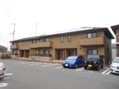 ヴィラージュ A棟の外観画像