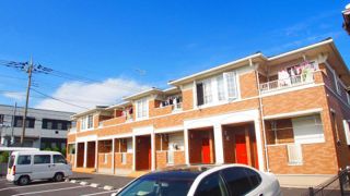 クリスタル グレイスの外観画像