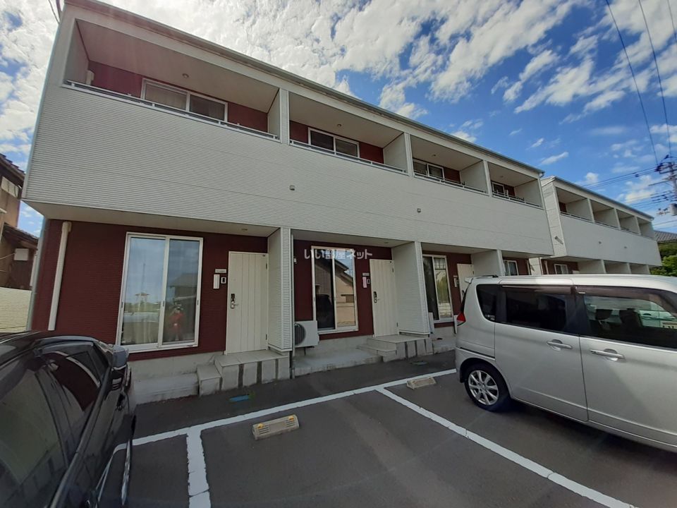 ロンチ・ファイズBの外観画像