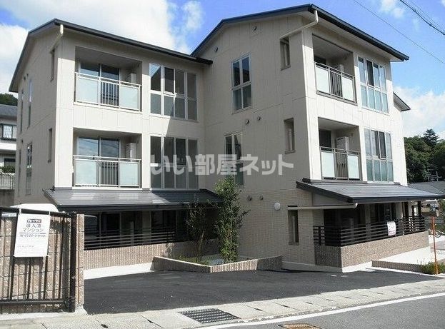 グランディール松平武蔵の外観画像