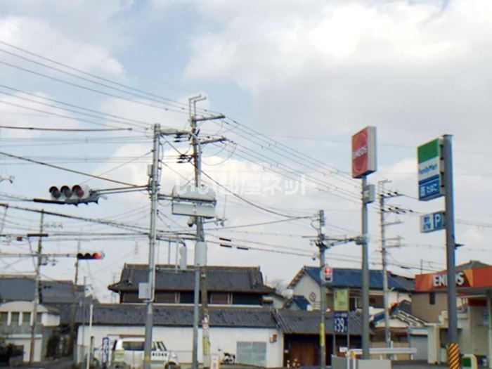 近くに施設あり