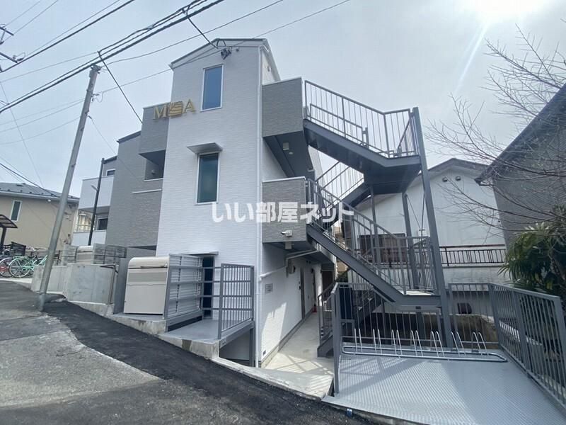 ワイズモダンの外観画像