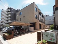 フラワーガーデンの外観画像