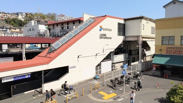 近くに施設あり