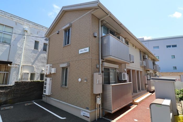 ドゥ プラージュの外観画像