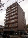 ロイヤルヒルズ牛田旭の外観