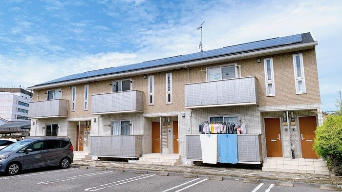 ラージュリビエールＢの賃貸物件