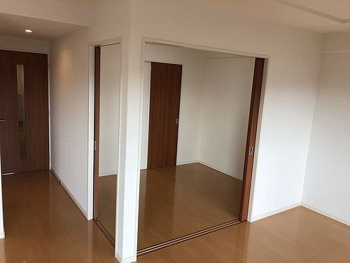 ベッドルーム