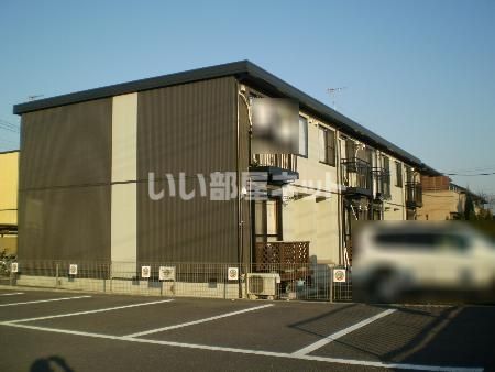 小山駅より徒歩25分 築20年7ヶ月 2階建の賃貸物件