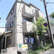 アズール坂下の外観画像