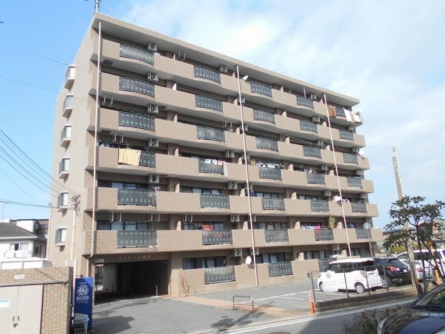 パレドーレ春日の外観画像