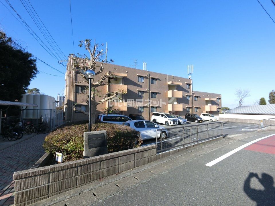 サンヒルズ香住ヶ丘の外観画像