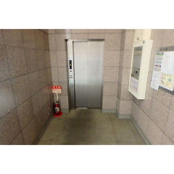 ロビー