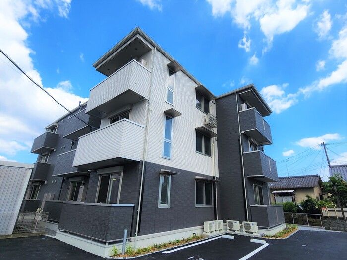 エストピア参番館の外観画像