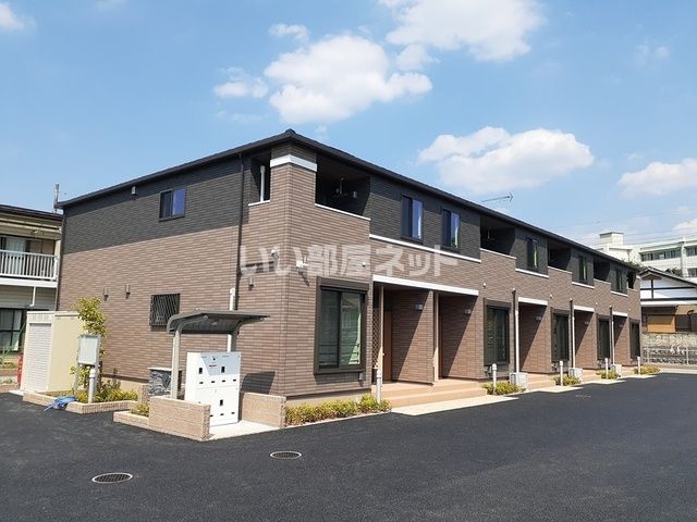 秩父駅より徒歩16分 築3年10ヶ月 2階建の賃貸物件