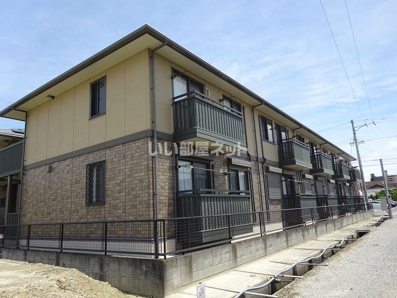 リビングタウン四日市芝田 Aの外観画像