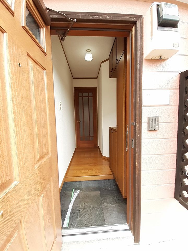 玄関