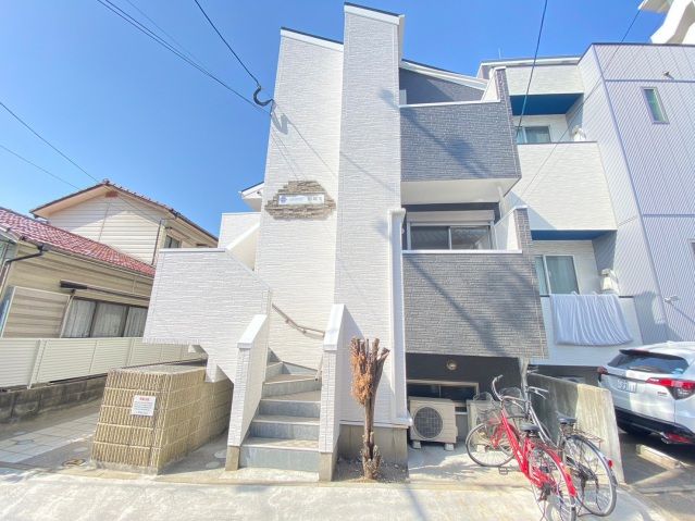 コンフォートベネフィス箱崎10の外観画像