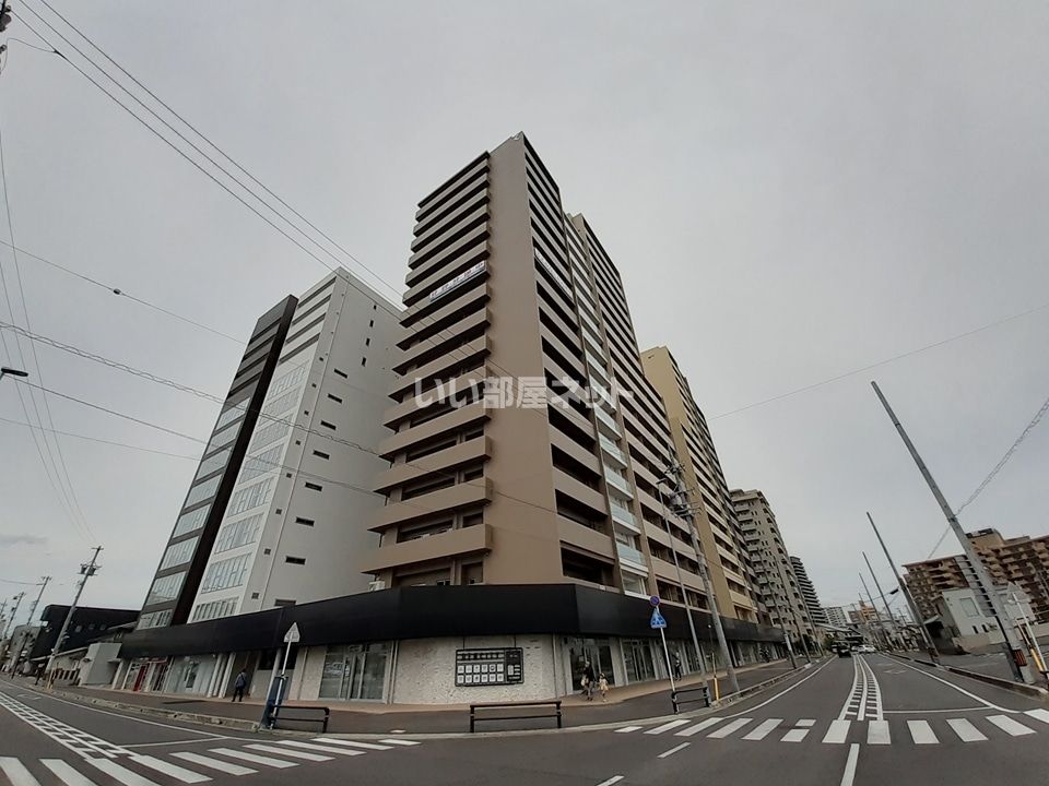 エルグランデ安城駅南の外観画像