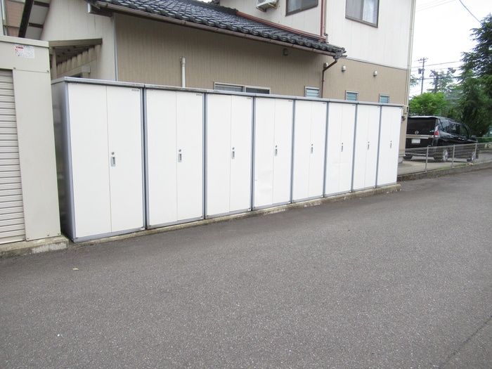 その他