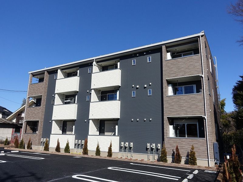 メゾン コリーヌ オギの外観画像