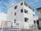 ソリッソ三条の外観