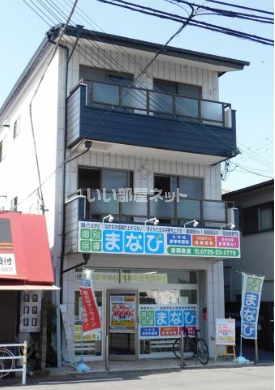 Collection忠岡駅前の外観