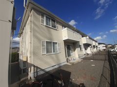 バーシア ライシャスの外観画像