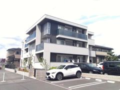 サザンクロススクエアの外観画像