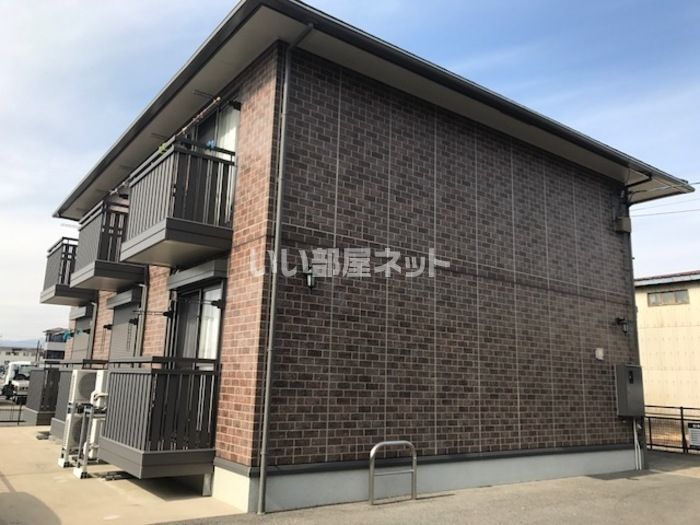 グランディール新正の外観画像