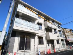 Lake Side Yamakiの外観画像