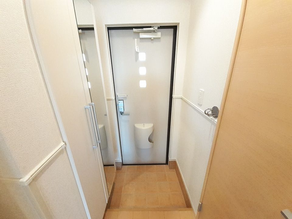 玄関