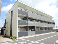 クレアーレ成田Ⅲの外観画像