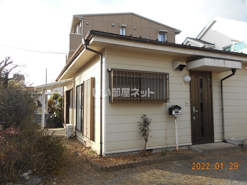 武蔵村山学園 貸家1号棟の外観画像