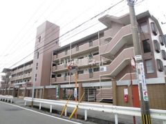 ラーバンハイツの外観画像
