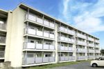 ビレッジハウス東金井1号棟の外観