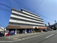 コート新屋敷の外観画像