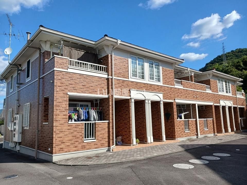 北久米駅より徒歩21分 築20年3ヶ月 2階建の賃貸物件