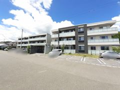 シャーメゾン初月Ⅱ B棟の外観画像